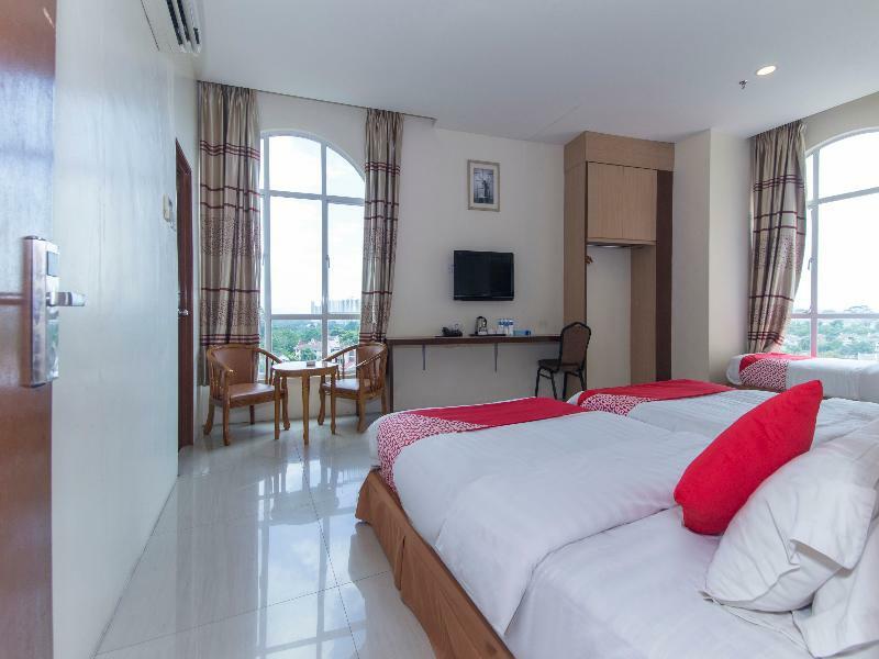 Oyo 776 Fame Hotel Seremban Extérieur photo